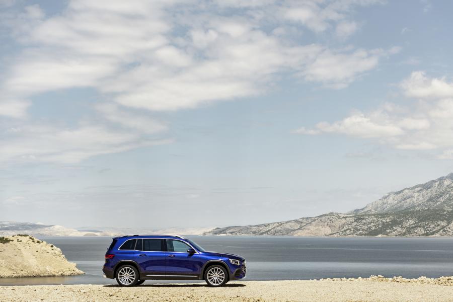  Mercedes-Benz GLB250 AMG Line (X247) 2019 года  (WW) (фото 21 из 47)